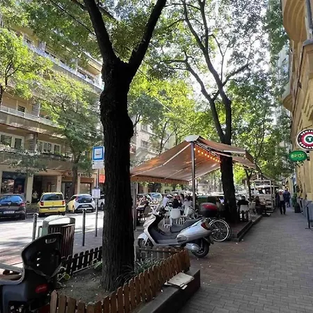 דירה Balzac By Westend Mall With Balcony, Ac בודפשט